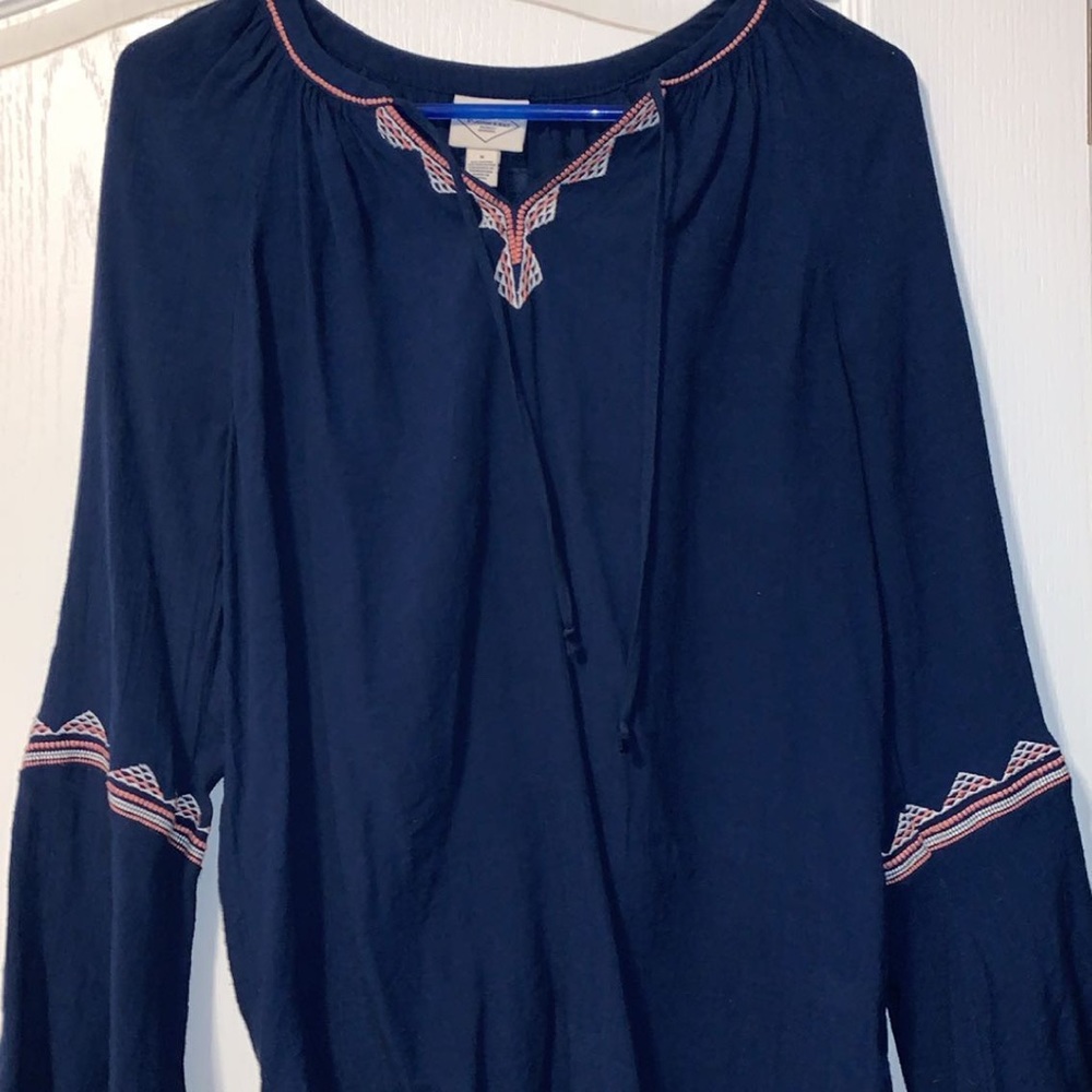 blue long sleeve blouse